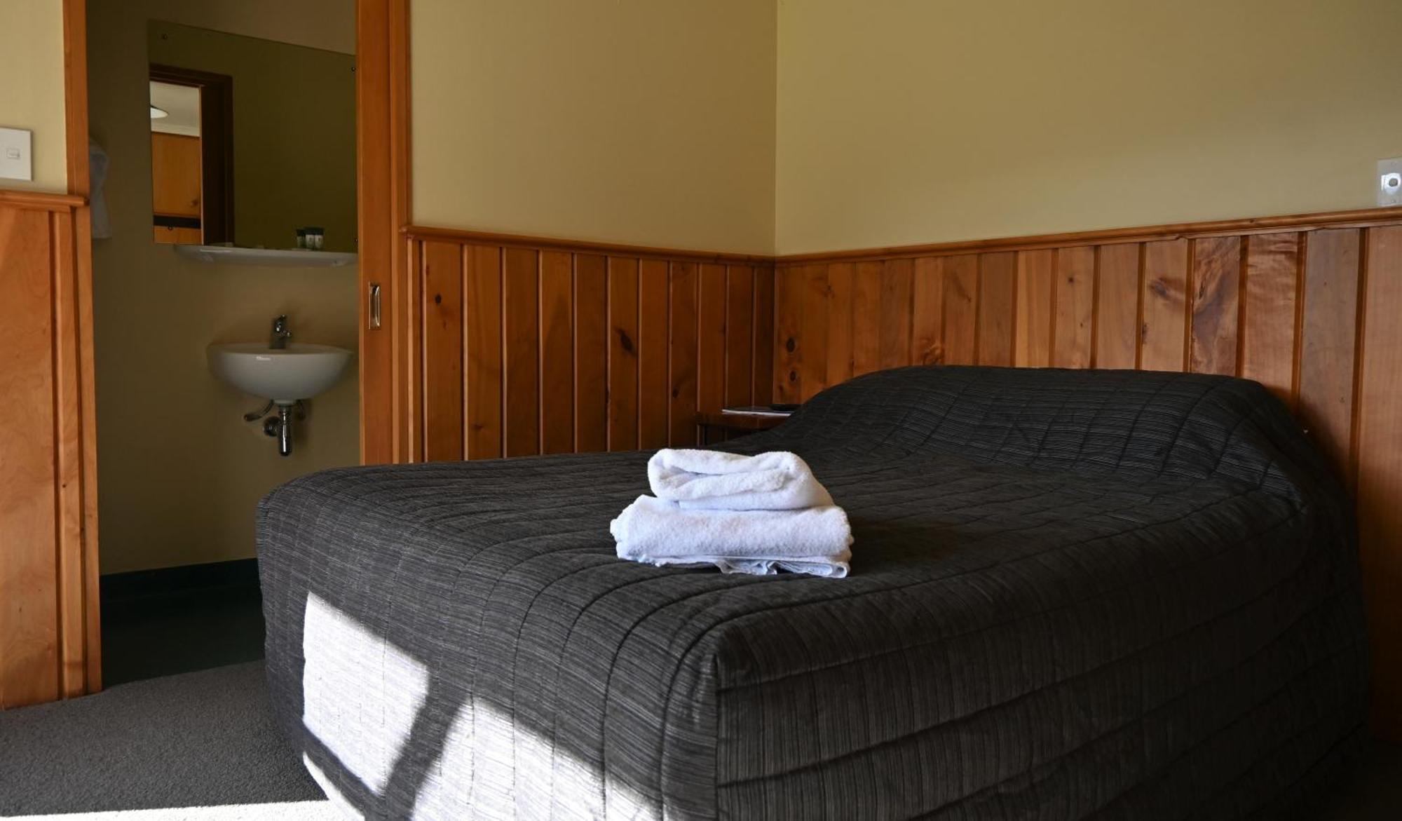 Hotel Donegal House Kaikoura Esterno foto